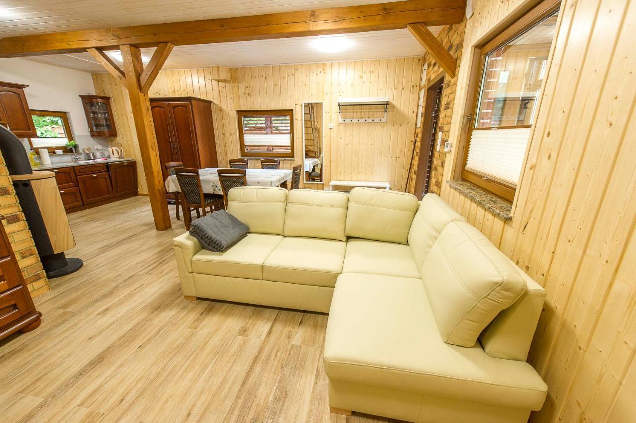 Polnocny Zaulek Villa สเตกนา ภายนอก รูปภาพ